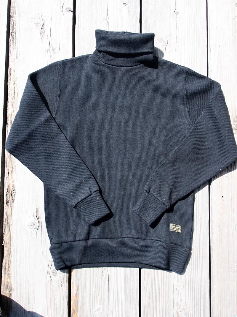 Naval High-Neck L/S Tee -Black-