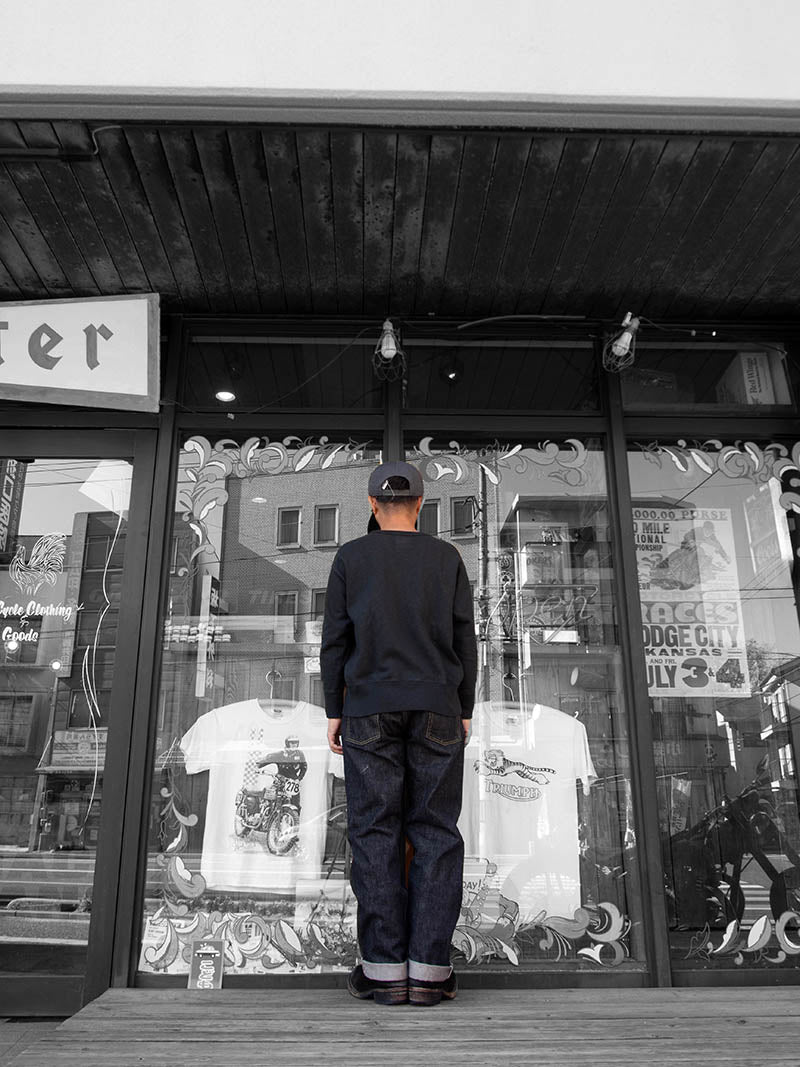 HOLY BARBARIAN SWEAT SHIRTS