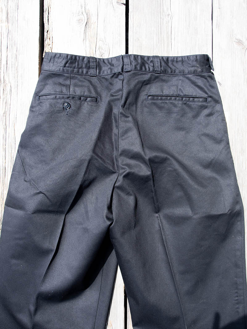 2 Pleats Slacks