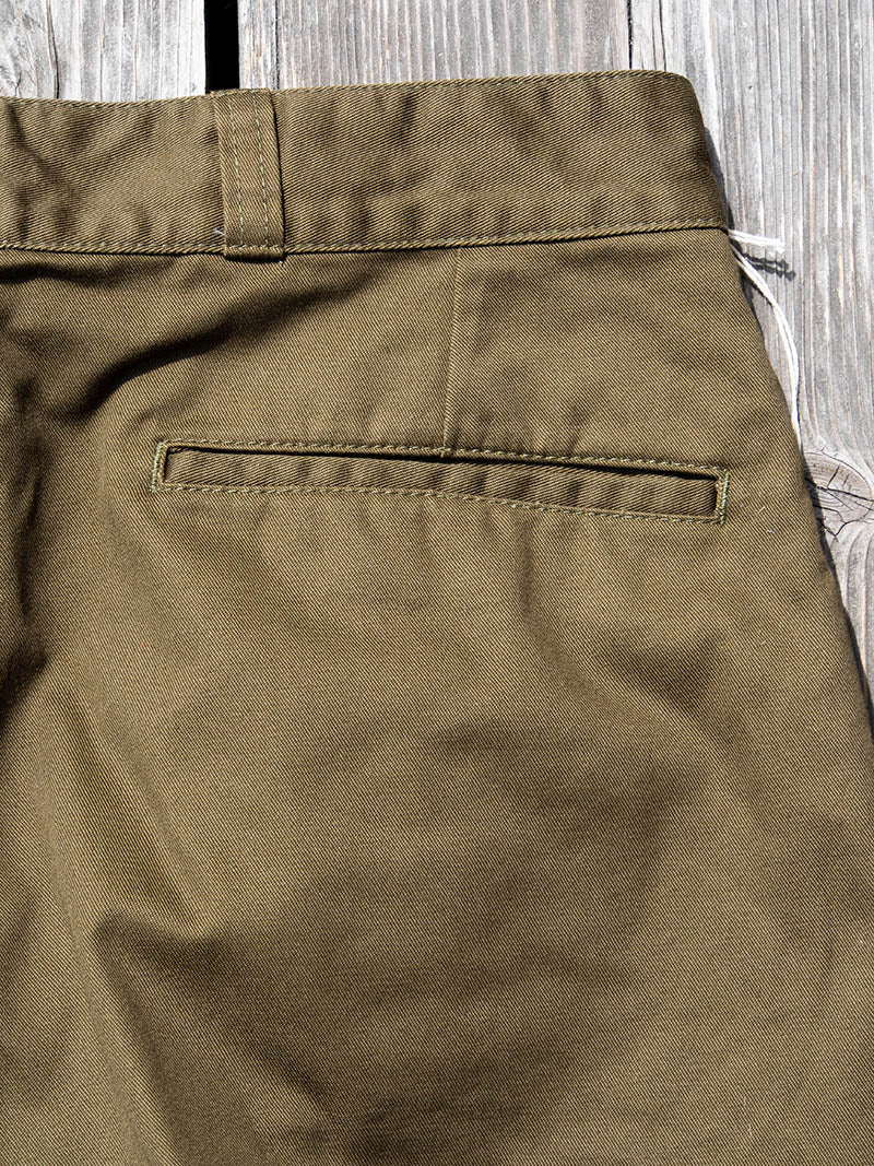 2 Pleats Slacks