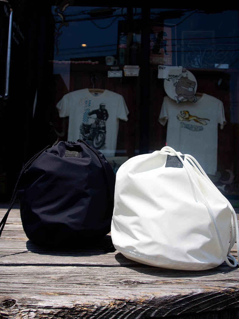 "MONOCHROME" P.E Bag