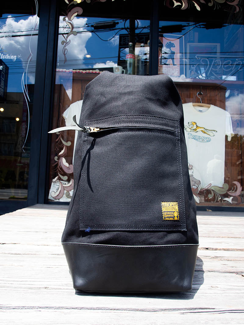 ROUND TRIP BAG