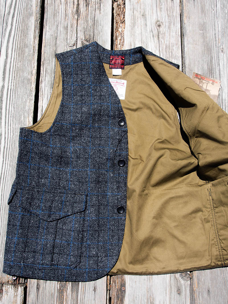 Cruiser Vest, Harris Tweed, Black x Blue