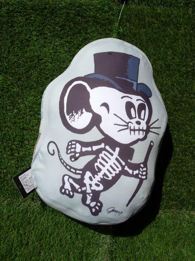 JM Cushion