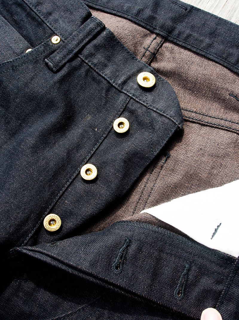 1908 W KNEE NARROW BLACKIE DENIM