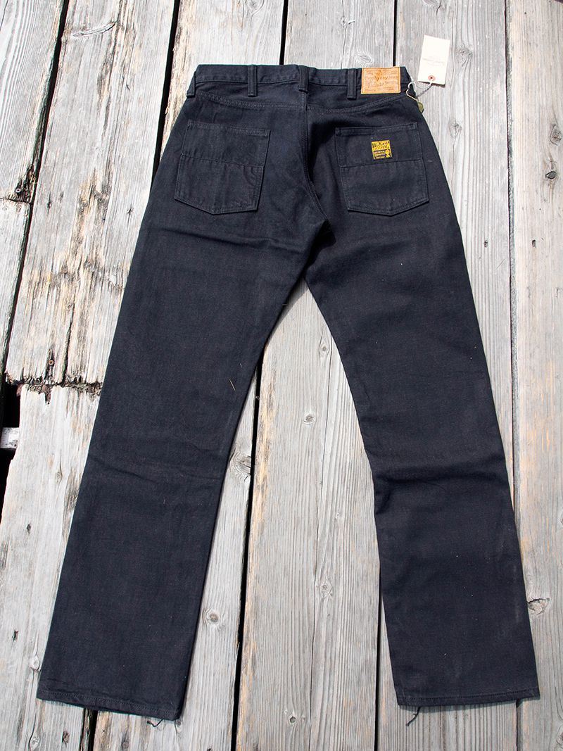 1908 W KNEE NARROW BLACKIE DENIM