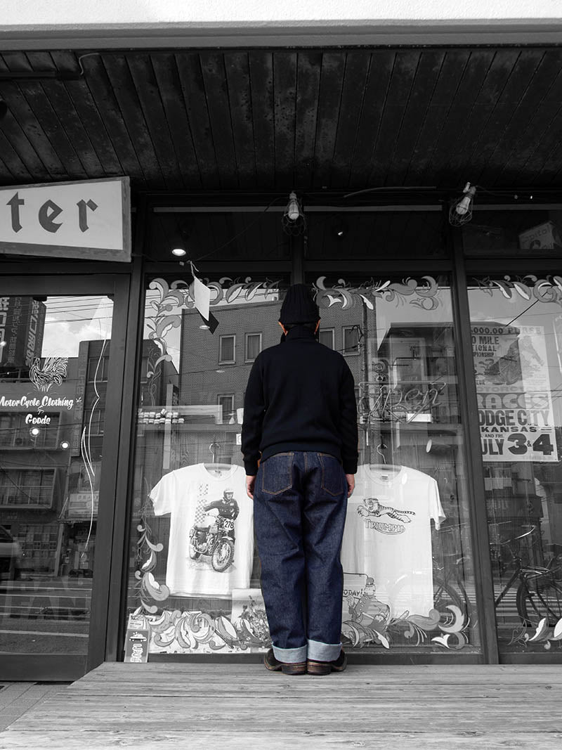 Naval High-Neck L/S Tee