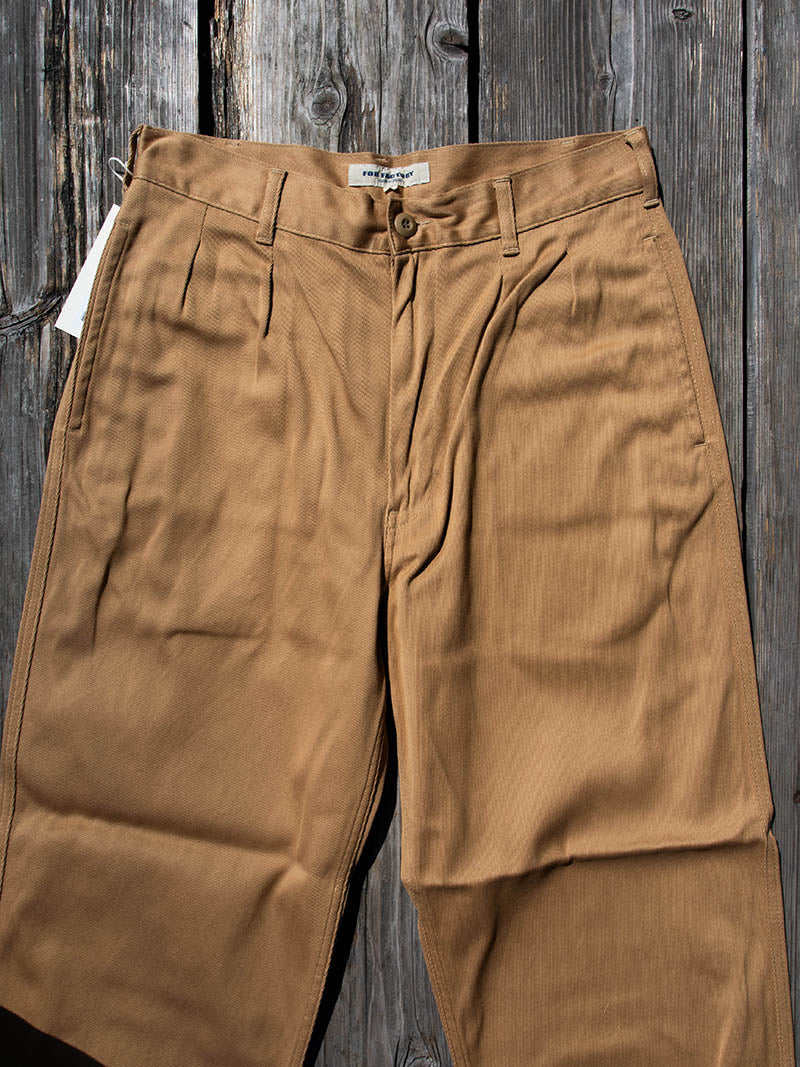 Classic Trousers -Khaki-