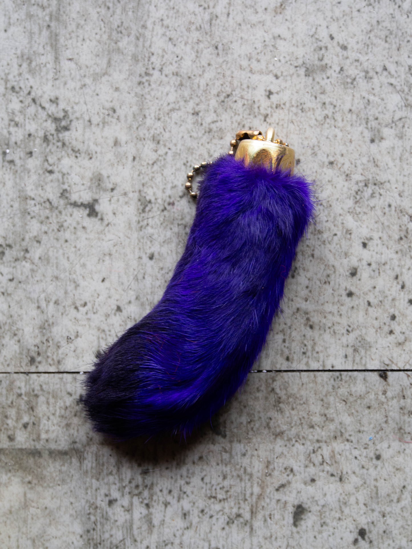 RABBIT FOOT KEYHOLDER