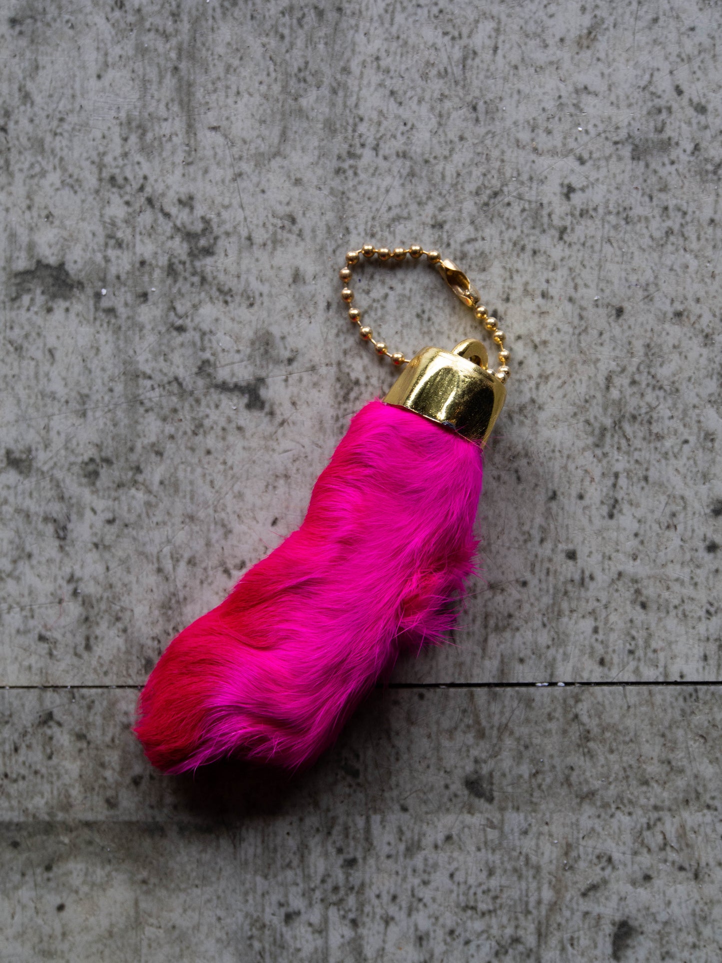 RABBIT FOOT KEYHOLDER