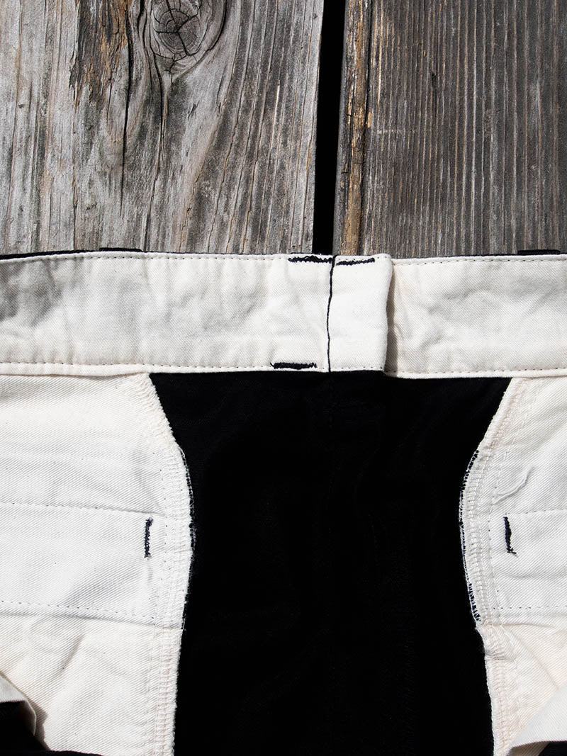 2 Pleats Slacks