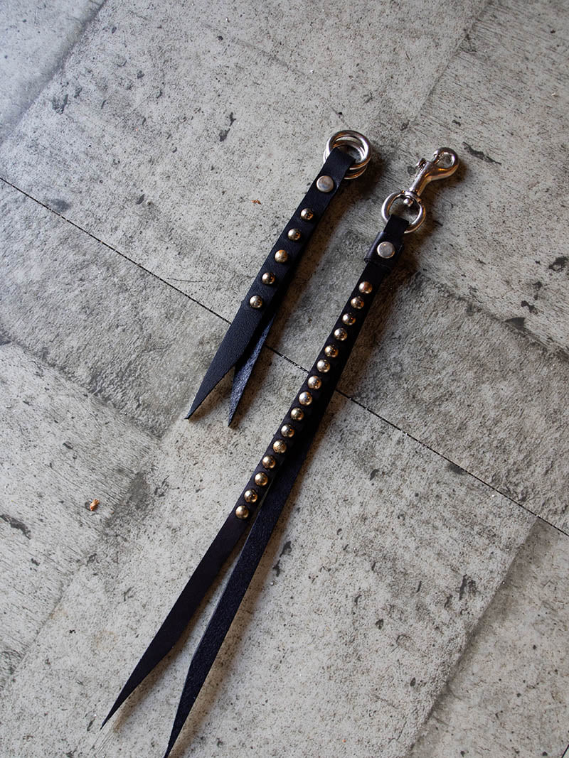 STUDS KEY CHAIN
