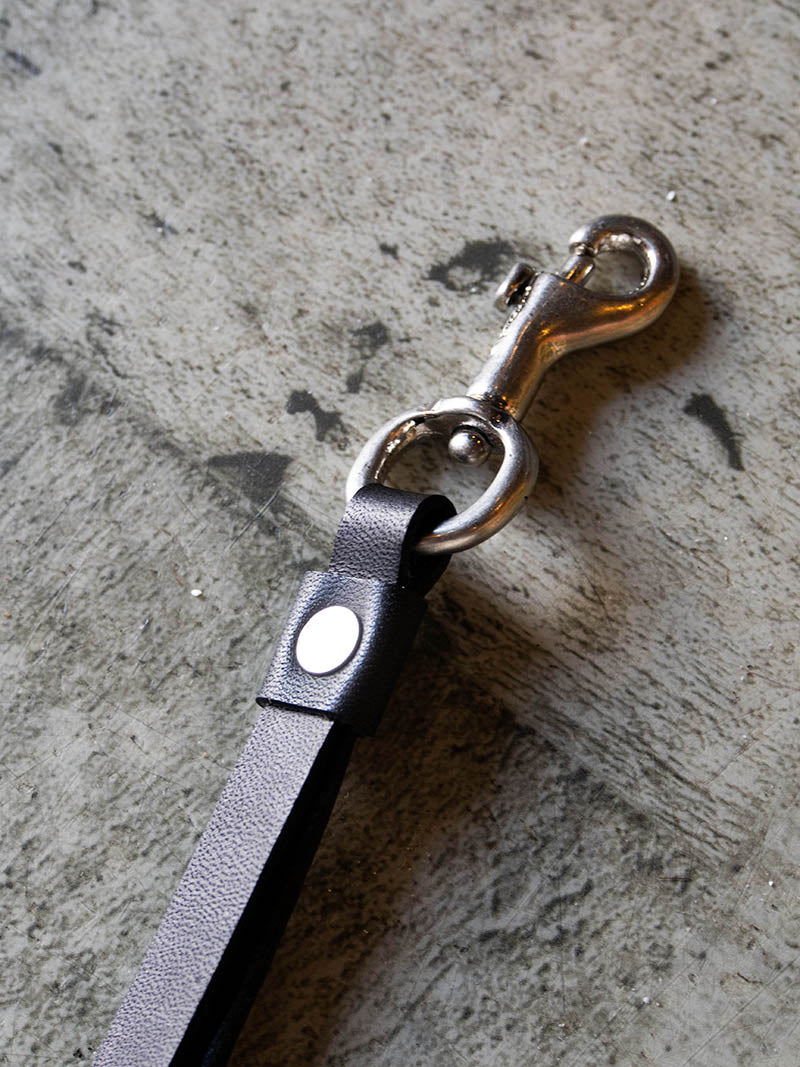 STUDS KEY CHAIN