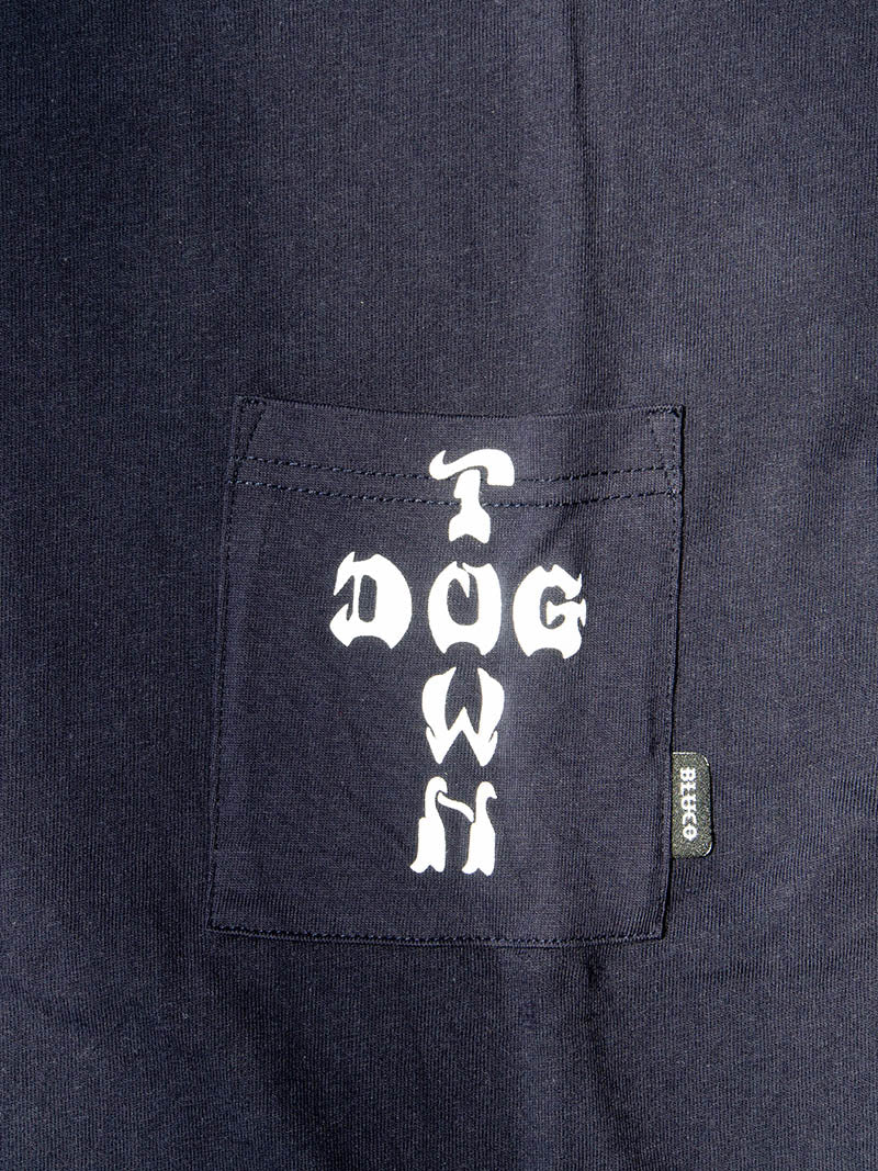 "DOGTOWN x BLUCO" Pocket Tee -Logo-
