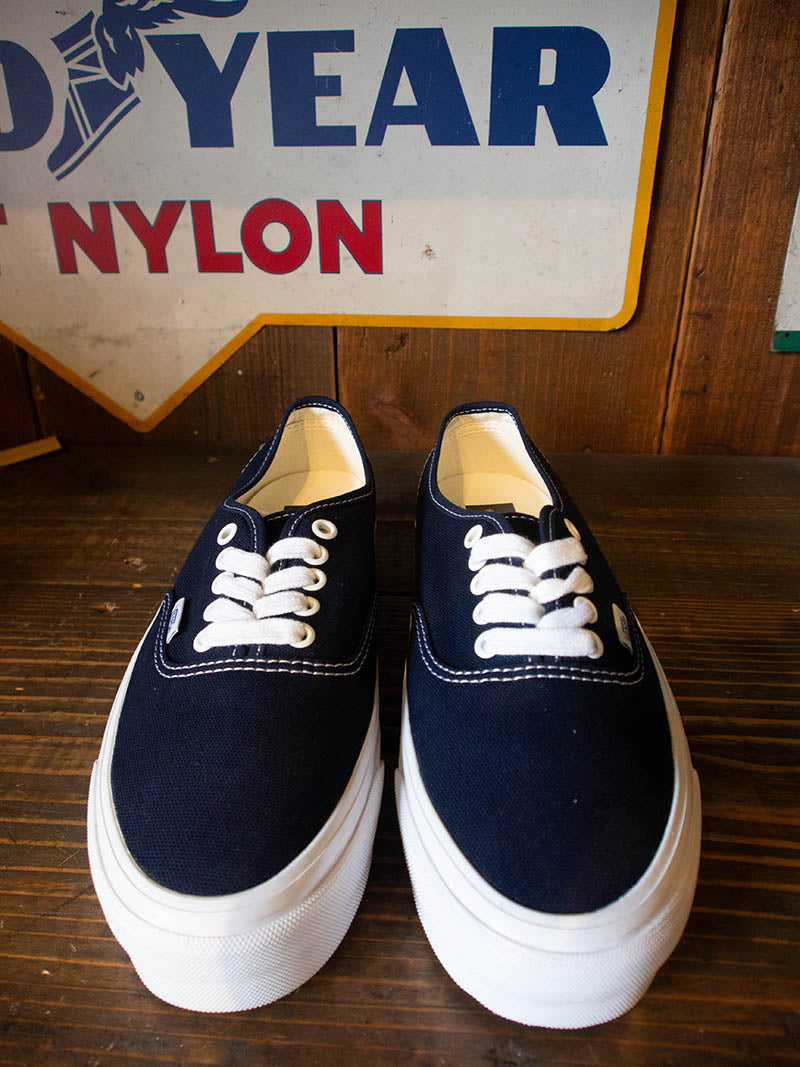 VANS -LIMITED USA-