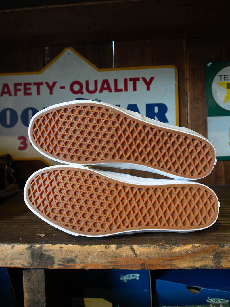 VANS -LIMITED USA-
