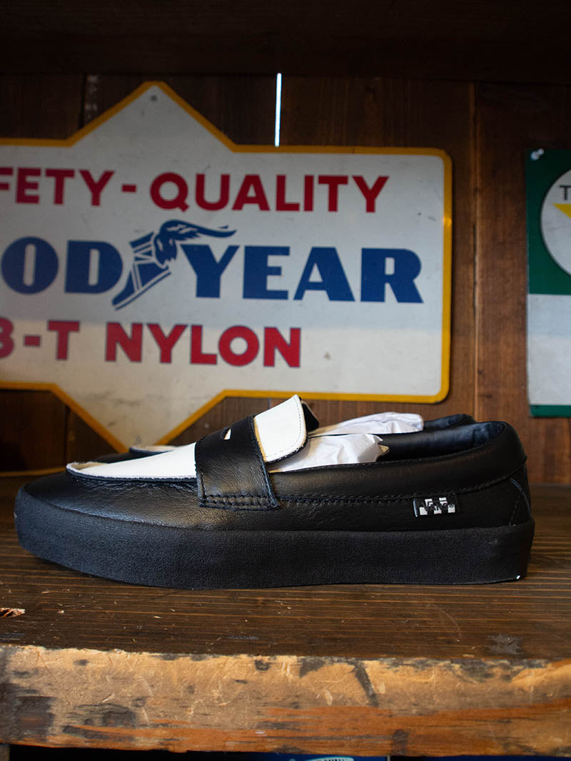 VANS -LIMITED USA-