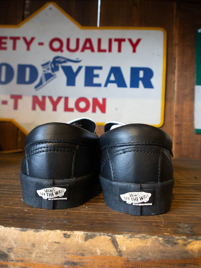 VANS -LIMITED USA-