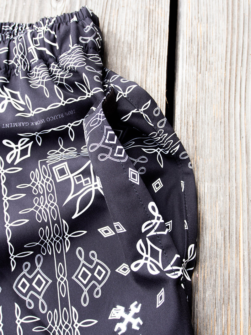 EASY SHORTS -BANDANA-