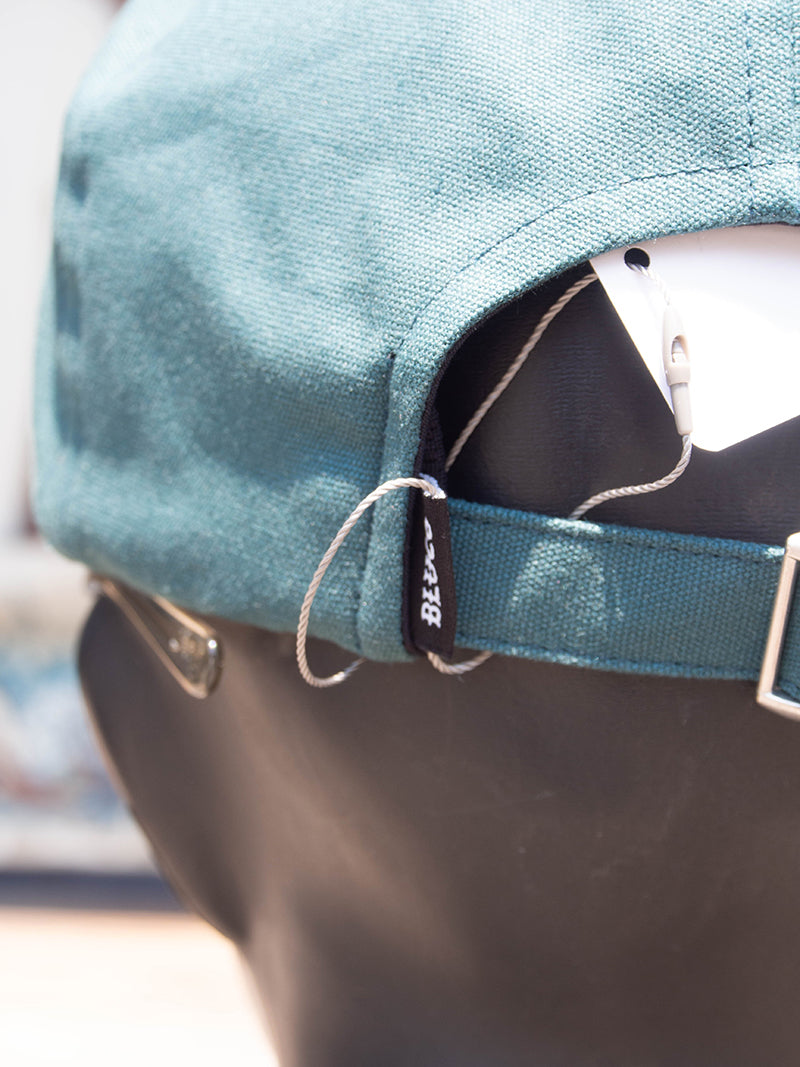 Light Canvas Stash Cap -NOVEL-