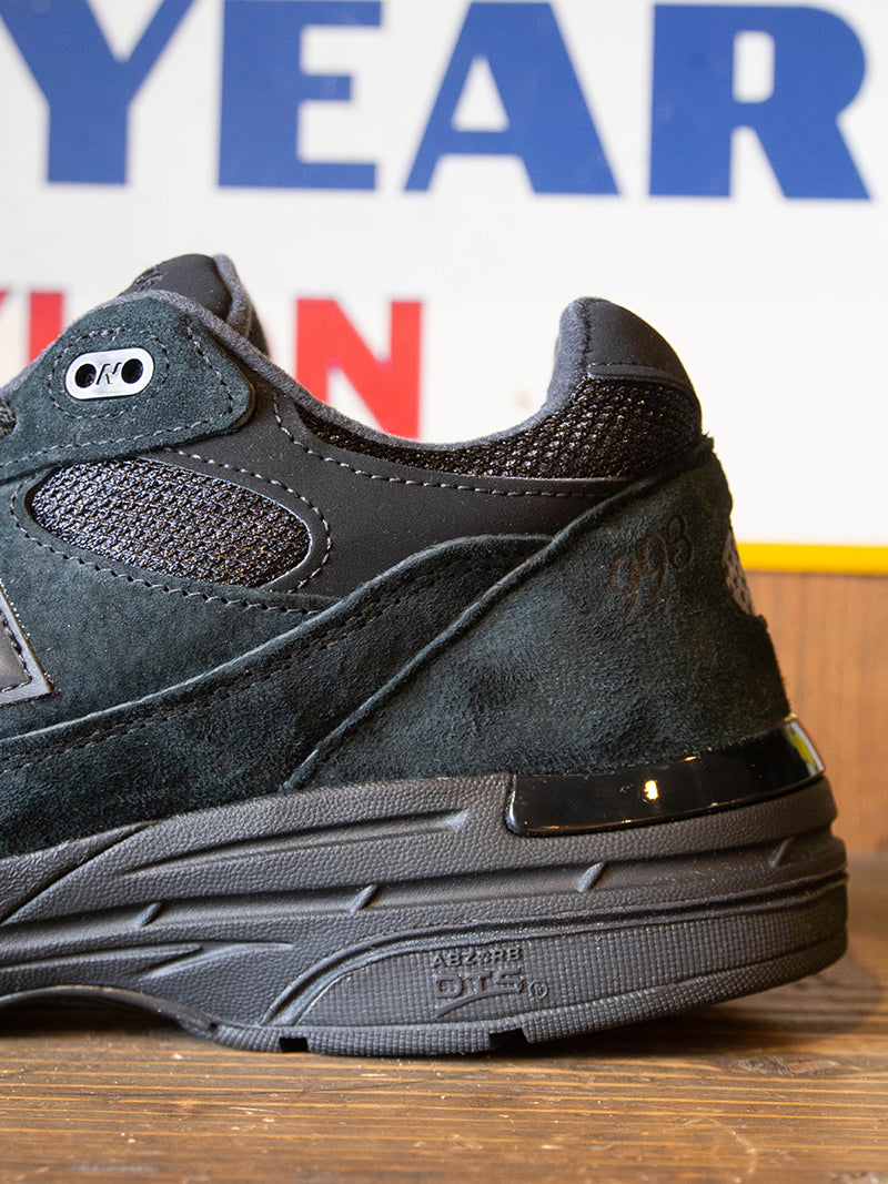 New Balance U993BL
