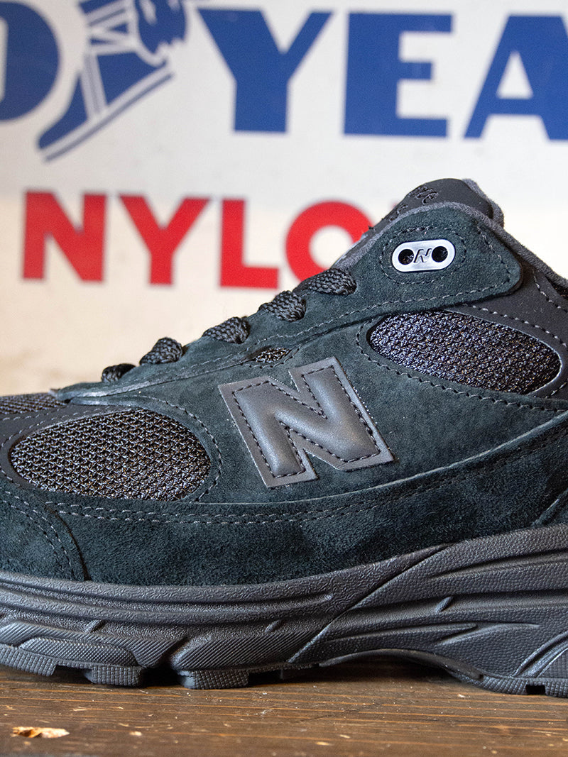 New Balance U993BL