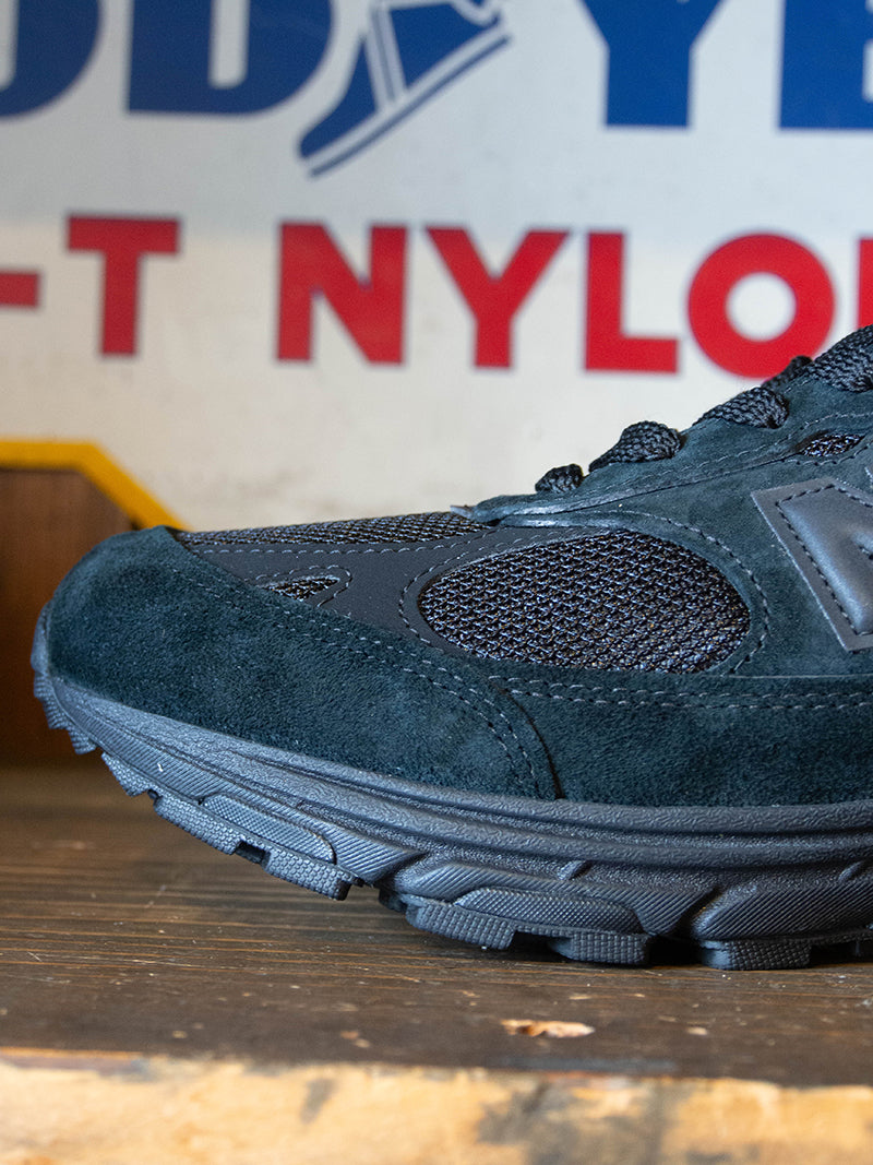 New Balance U993BL
