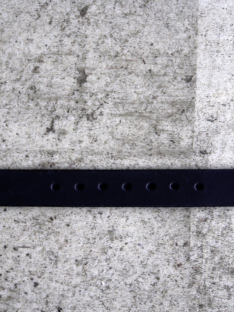 STUDS NARROW BELT