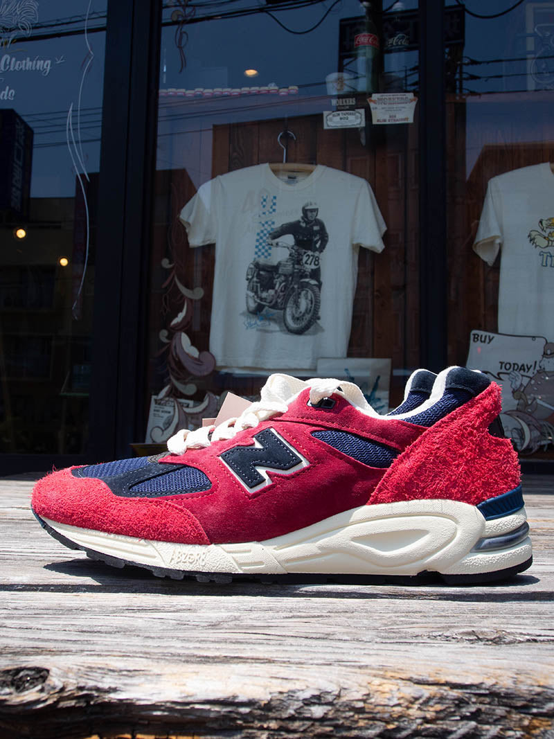New Balance M990AD2