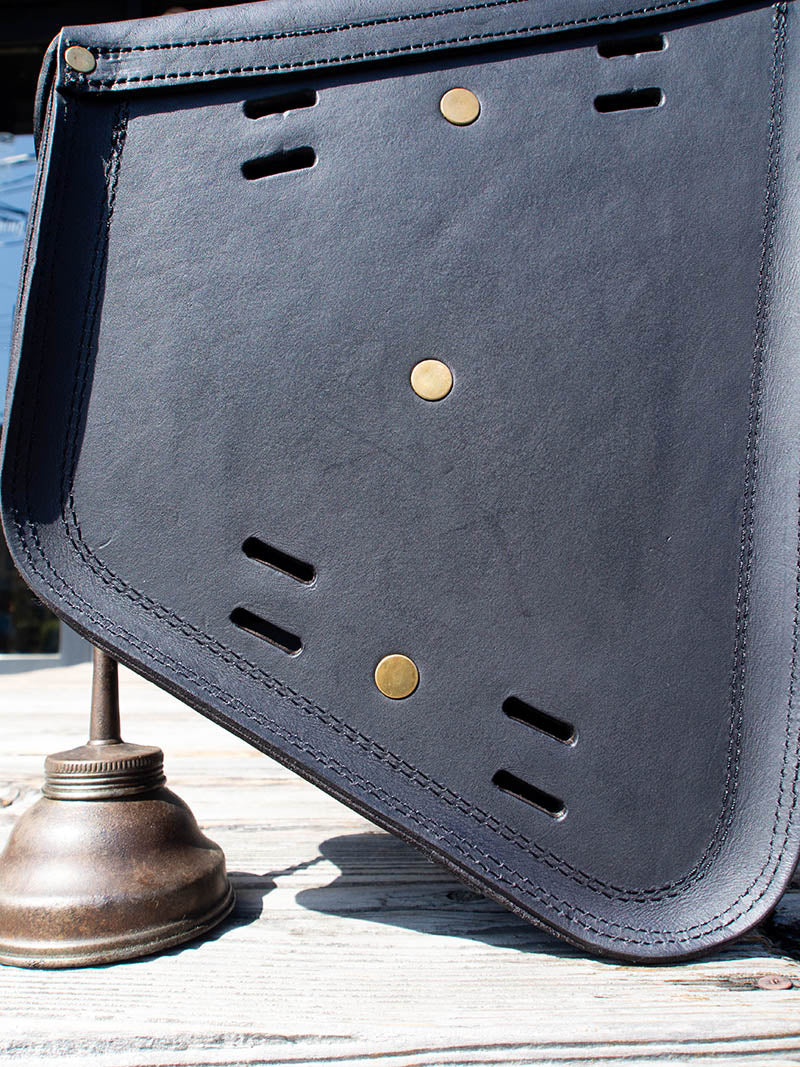 RIGID SIDE BAG