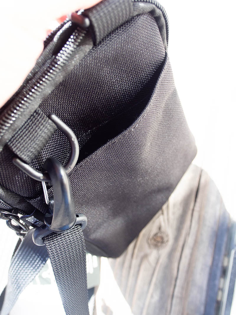 BURIC NYLON MINI POUCH