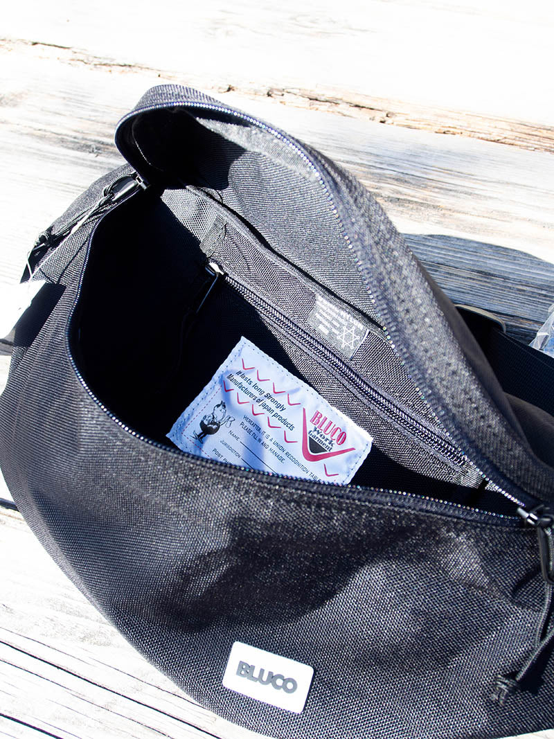 BURIC NYLON BODY BAG