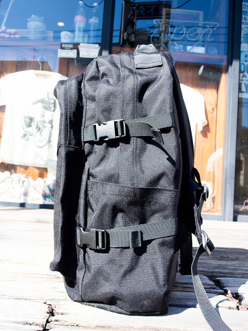 BURIC NYLON DAY BAG