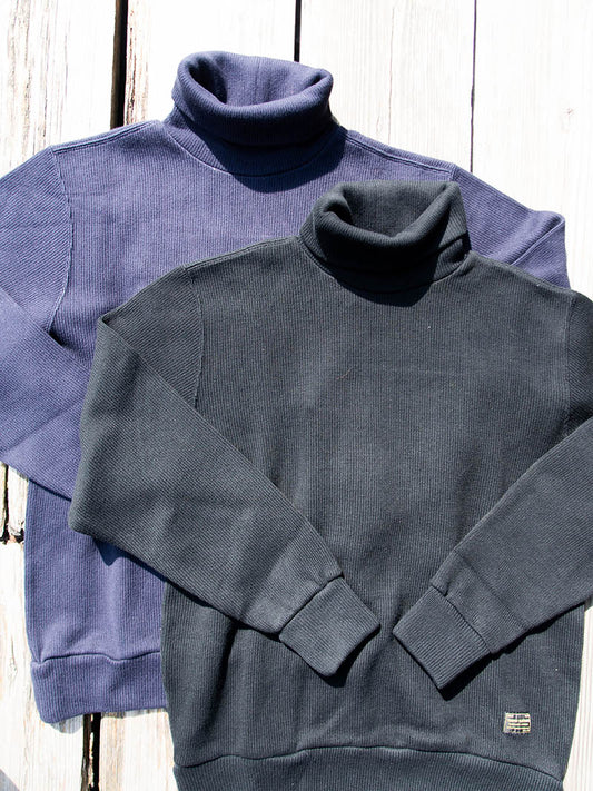 Naval High-Neck L/S Tee
