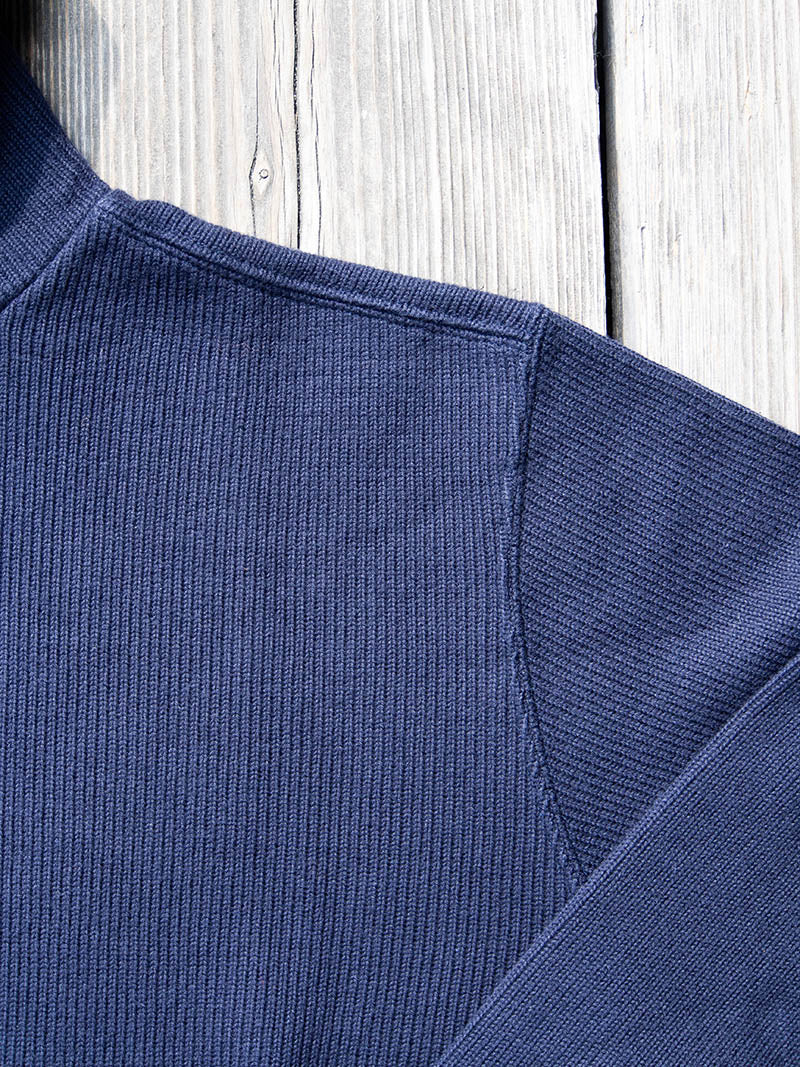 Naval High-Neck L/S Tee