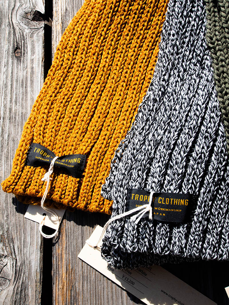 Low Gauge Knit Muff