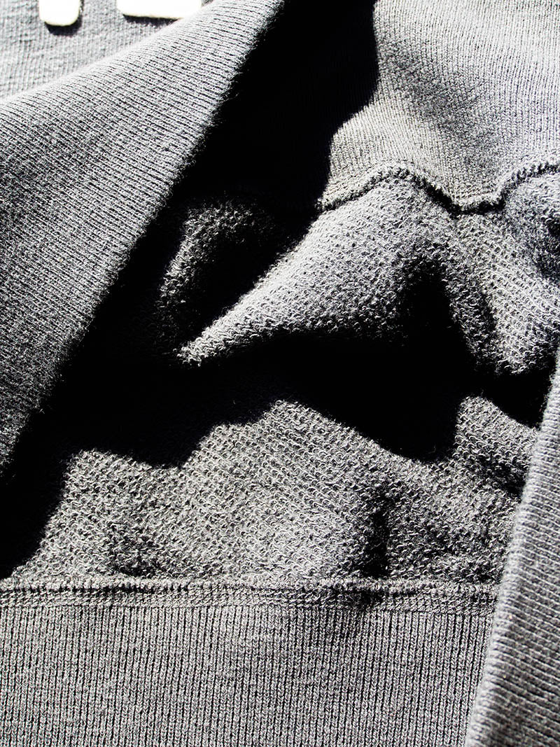 HOLY BARBARIAN SWEAT SHIRTS